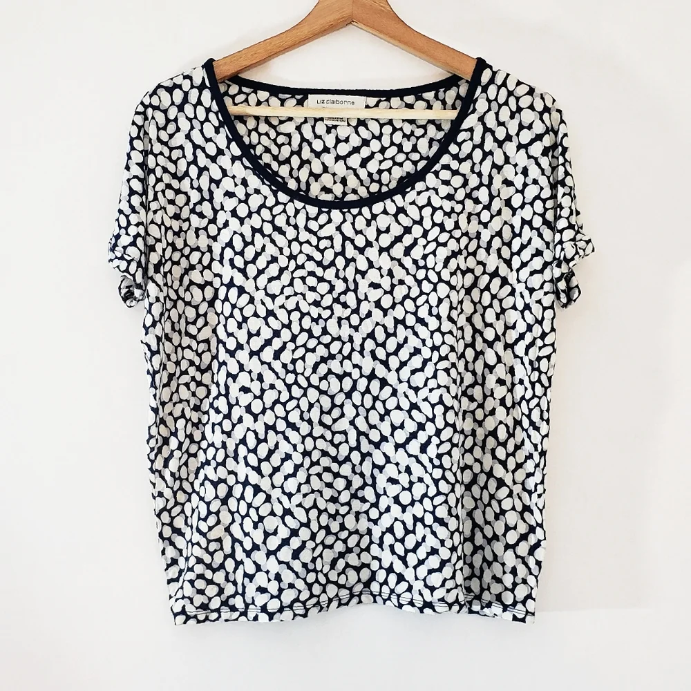 Liz Claiborne Short Sleeve Scoop Neck Top Small